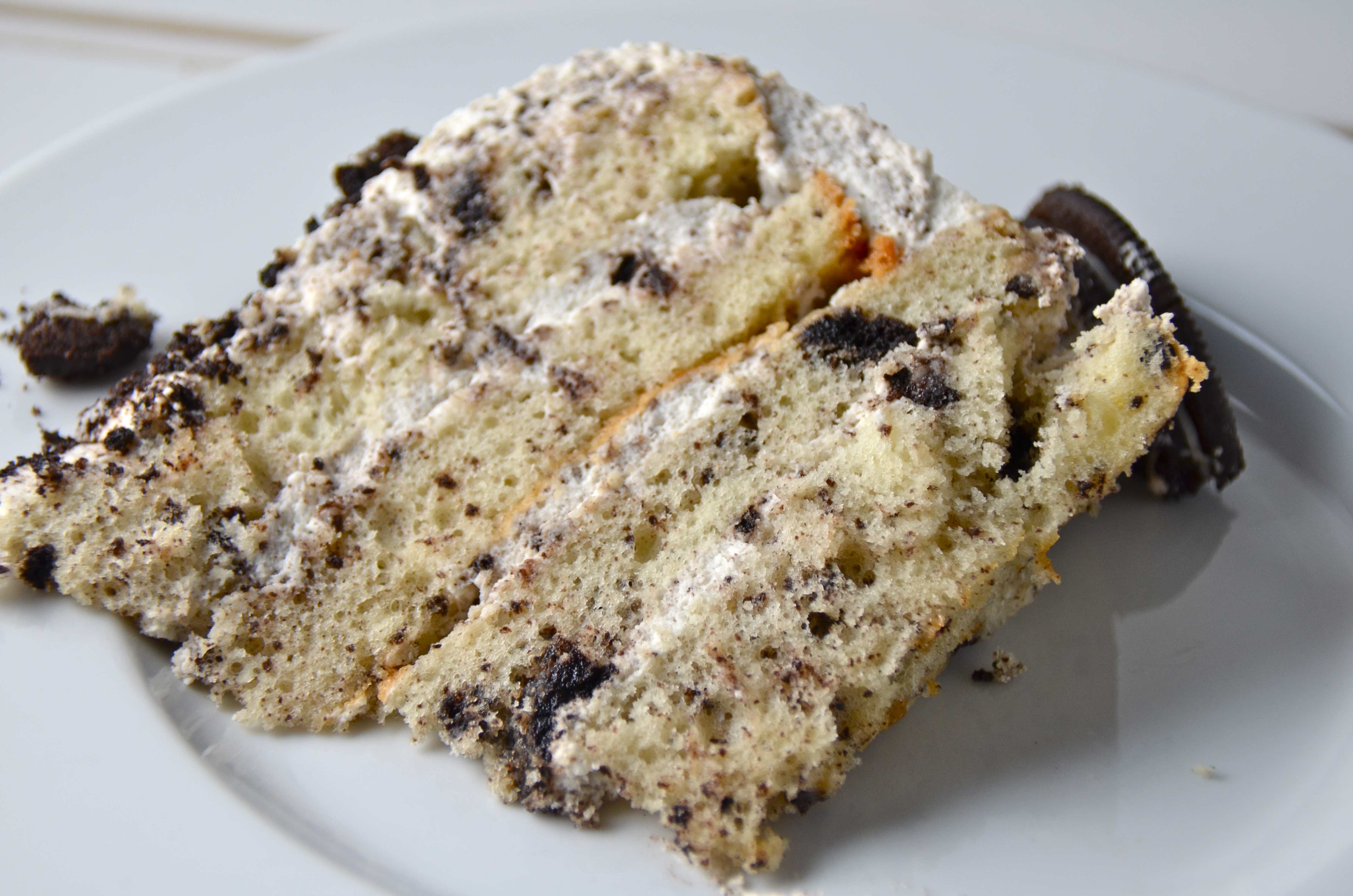 Cookies And Cream Cake. New Music From Team Callahan. I Sing In The Kitchen